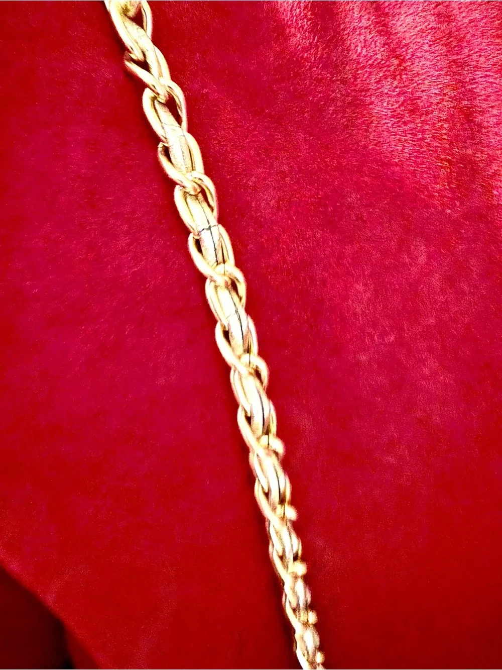 Gold Quilted Chain-Strap Crossbody Bag - Women's Metallic Shoulder Purse